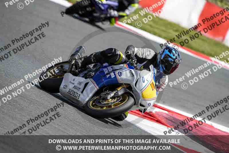 cadwell no limits trackday;cadwell park;cadwell park photographs;cadwell trackday photographs;enduro digital images;event digital images;eventdigitalimages;navarra;no limits trackdays;peter wileman photography;racing digital images;trackday digital images;trackday photos